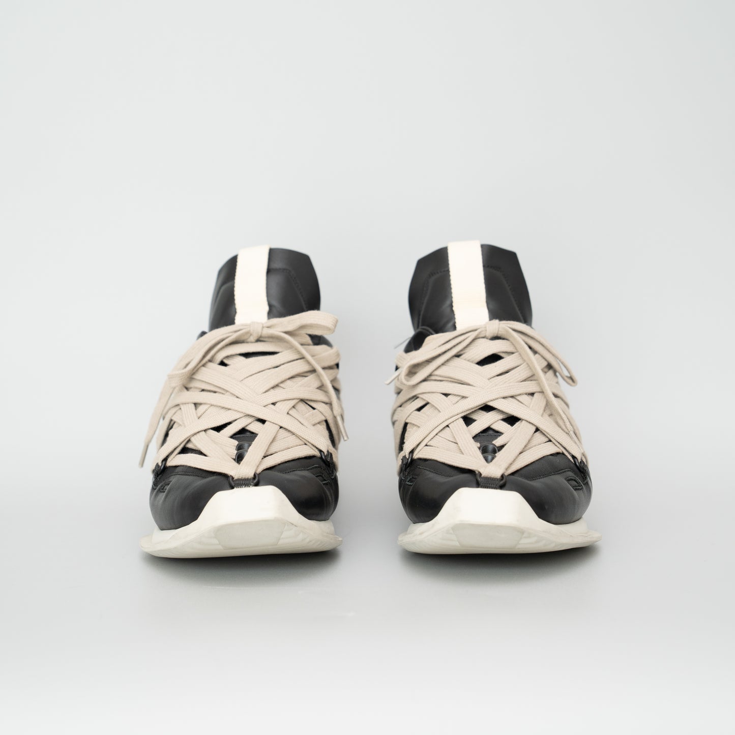 Rick Owens Maximal Runner Sneakers – Black/White (Size IT41 / 26cm)