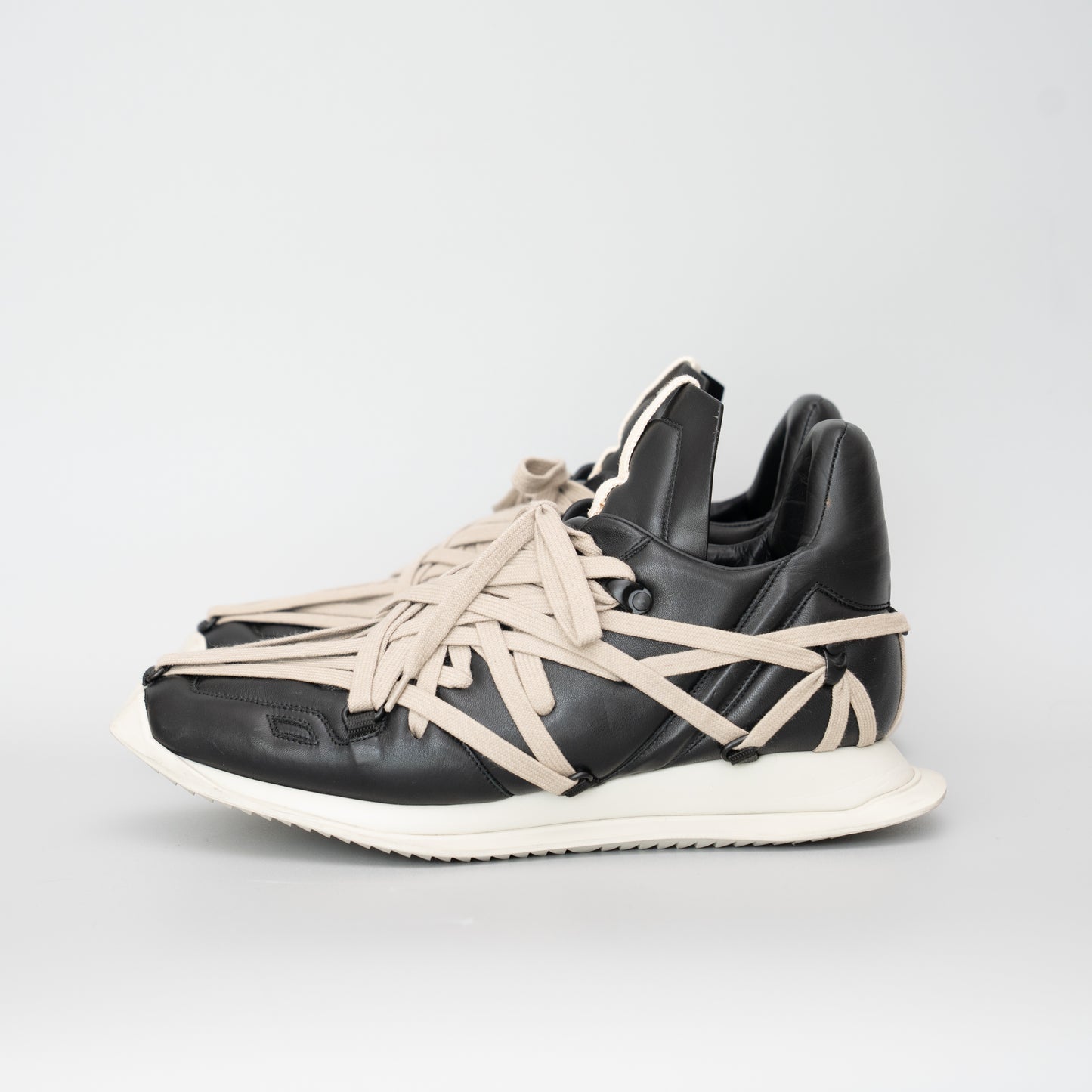 Rick Owens Maximal Runner Sneakers – Black/White (Size IT41 / 26cm)