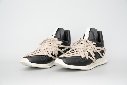 Rick Owens Maximal Runner Sneakers – Black/White (Size IT41 / 26cm)